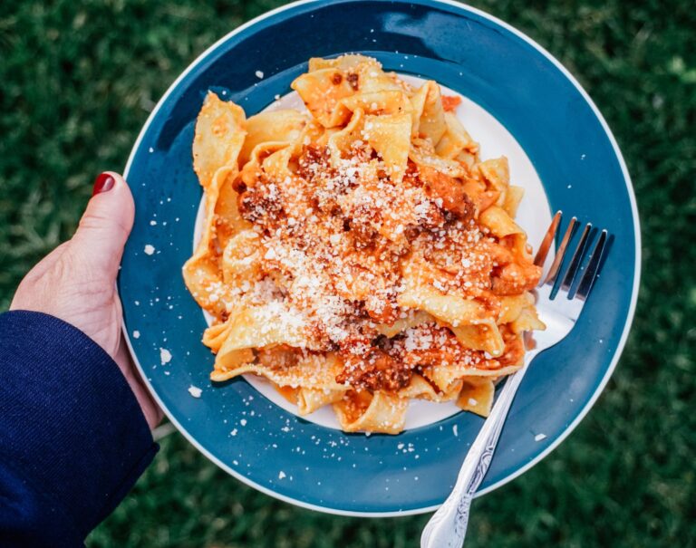 grilled tomato pepperoni sauce